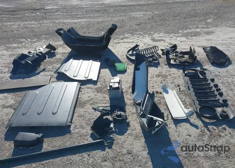 2016 Jeep Wrangler Unlimited Rubicon Hard Rock z USA, uszkodzony, nr VIN 1C4HJWFG8GL312499